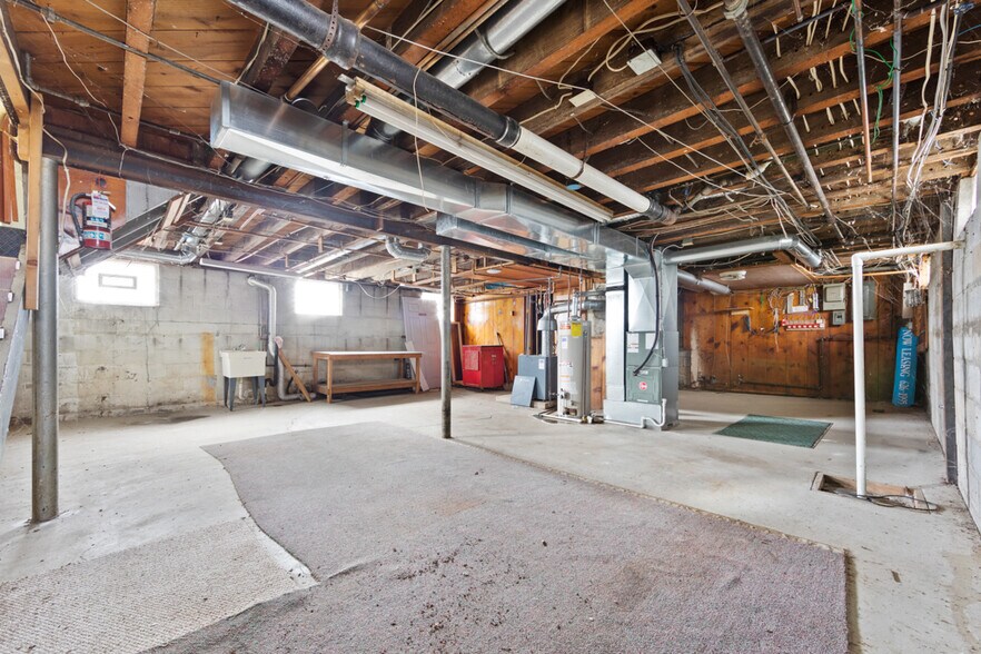 More Photos Of 9233 SR 14, Streetsboro Medical For Sale