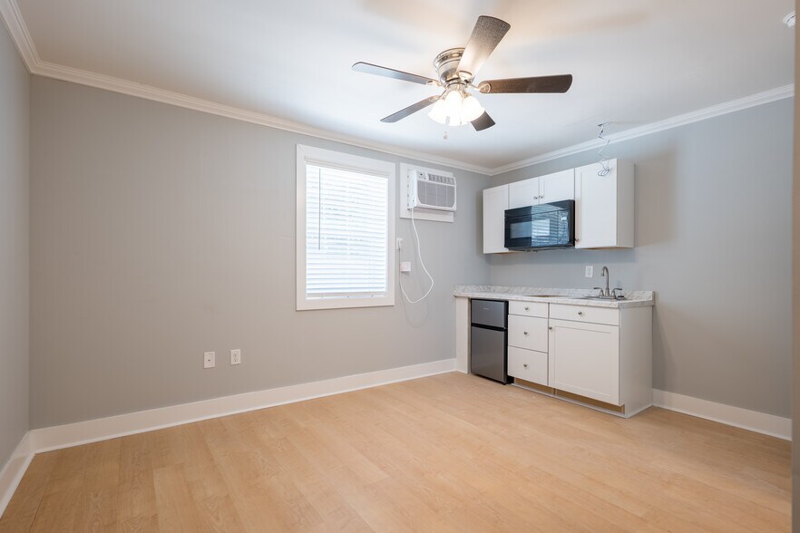 More Photos Of 149 West Thigpen Avenue, Lakeland Apartments For Sale