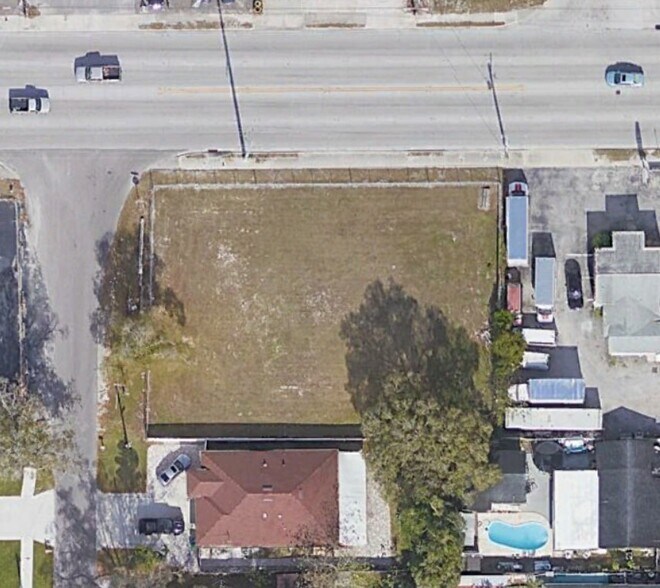 More Photos Of 1112 Waters Ave, Tampa Loft Creative Space For Lease