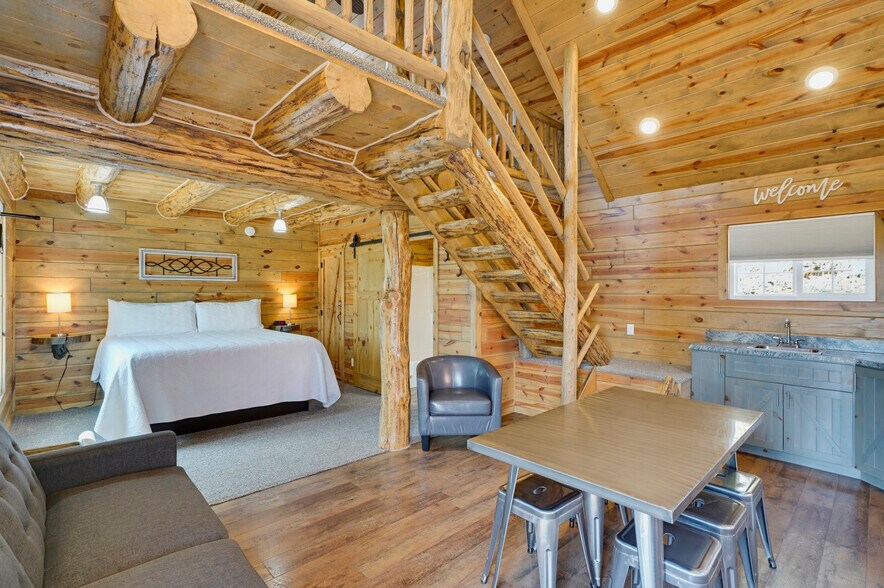 More Photos Of 13310 Silver Mountain Rd, Rapid City Hospitality For Sale