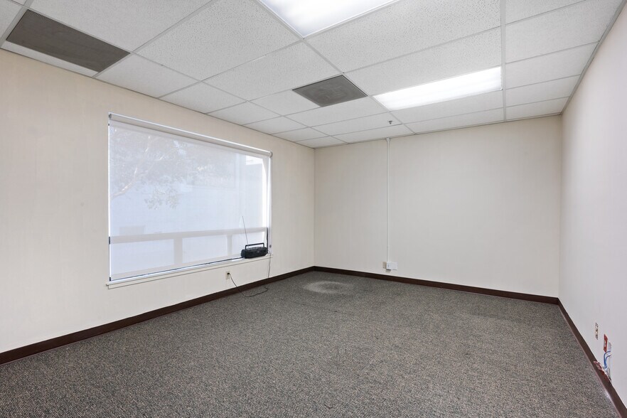 More Photos Of 44 Gough St, San Francisco Office Residential For Lease
