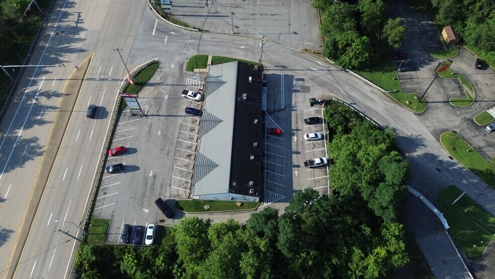 More Photos Of 195 Sheffield Dr, Delmont Freestanding For Lease