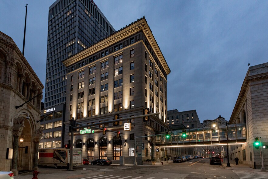 More Photos Of 607 Shelby St, Detroit Office For Lease