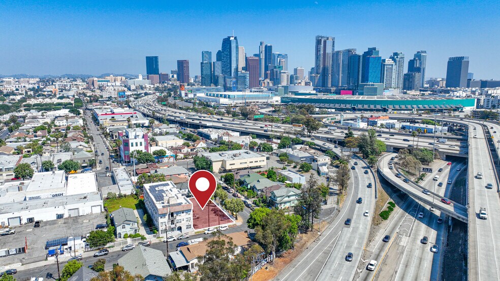 More Photos Of 1627 Oak St, Los Angeles Land For Sale