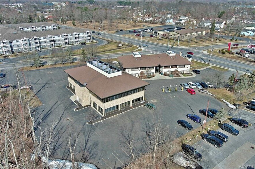 More Photos Of 1829 Maple Rd, Williamsville Medical For Lease