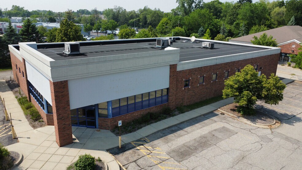 More Photos Of 1664 W Grand River Ave, Okemos Freestanding For Lease