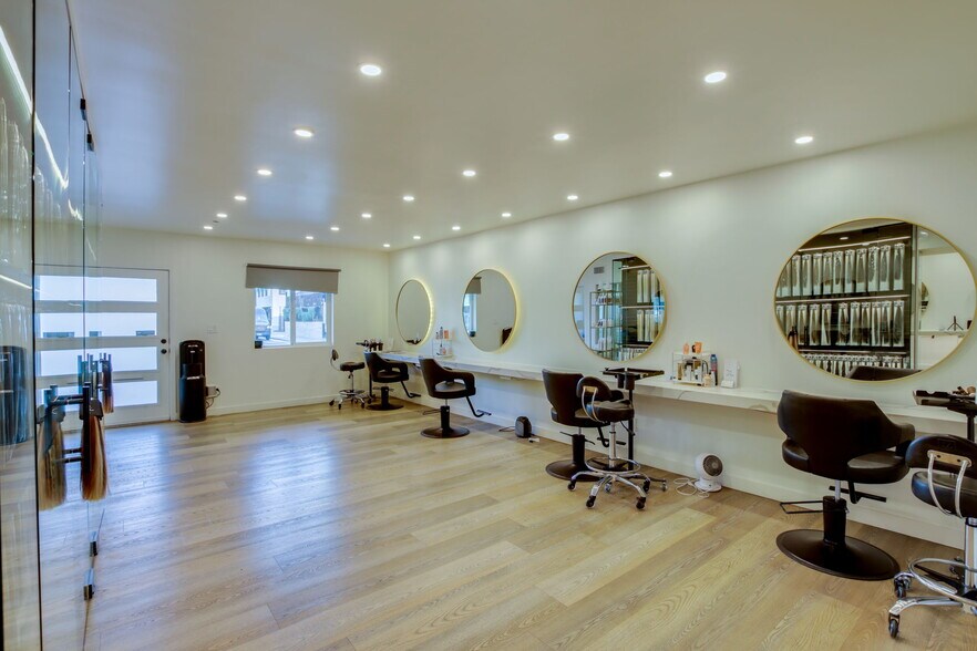 More Photos Of 7355 E Shoeman Ln, Scottsdale Office For Lease