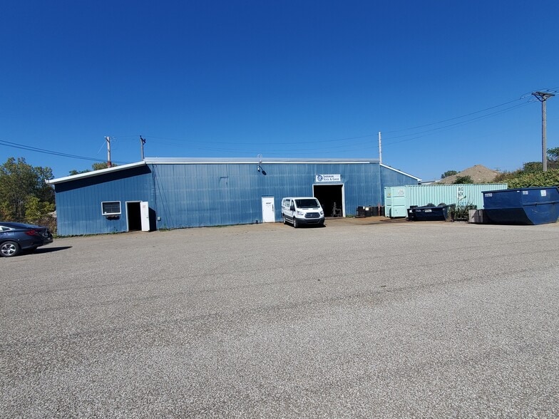 More Photos Of 1600 Cranberry St, Erie Warehouse For Sale