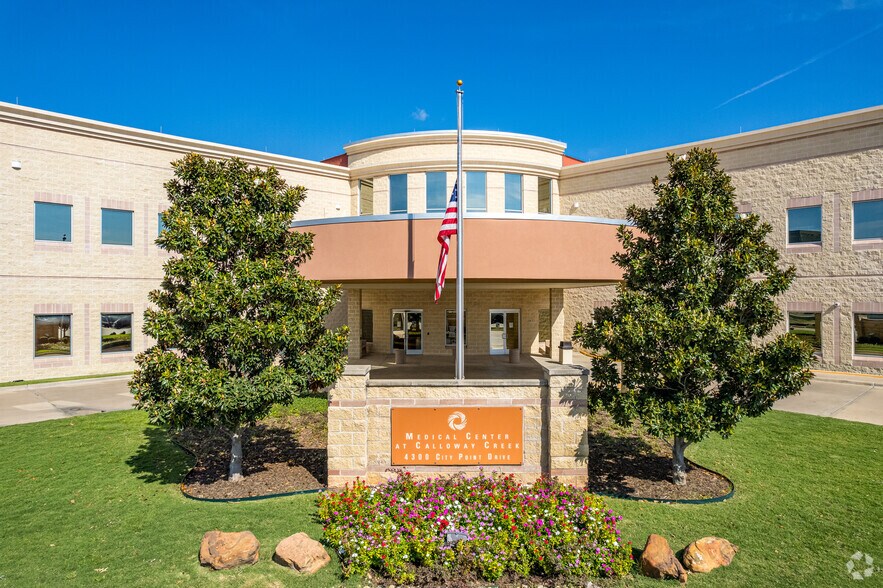 More Photos Of 4300 City Point Dr, North Richland Hills Medical For Lease