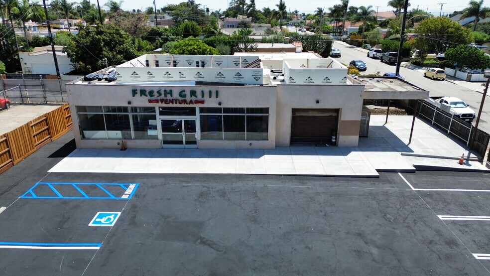 Primary Photo Of 1946 E Thompson Blvd, Ventura Fast Food For Sale