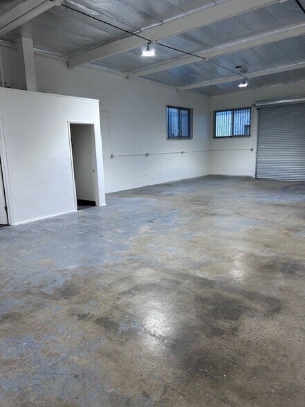 More Photos Of 8212 Sorensen Ave, Santa Fe Springs Warehouse For Lease