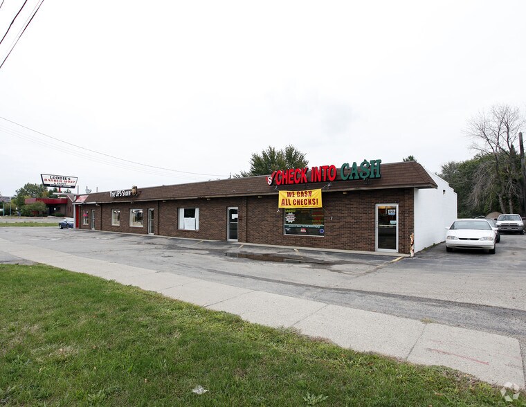 More Photos Of 3101-3109 S Martin Luther King Jr Blvd, Lansing Freestanding For Sale