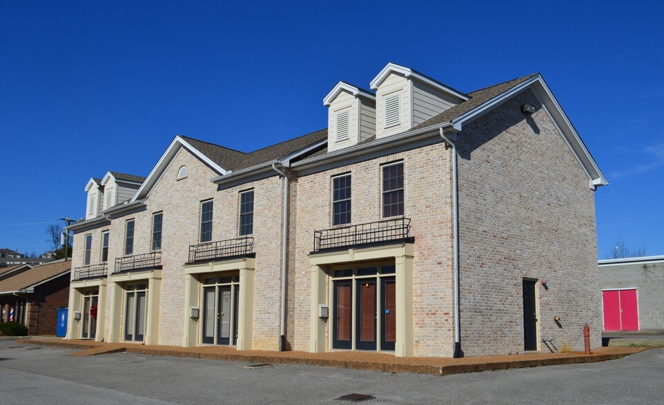 Primary Photo Of 5722 Hickory Plaza Dr, Nashville Office For Lease