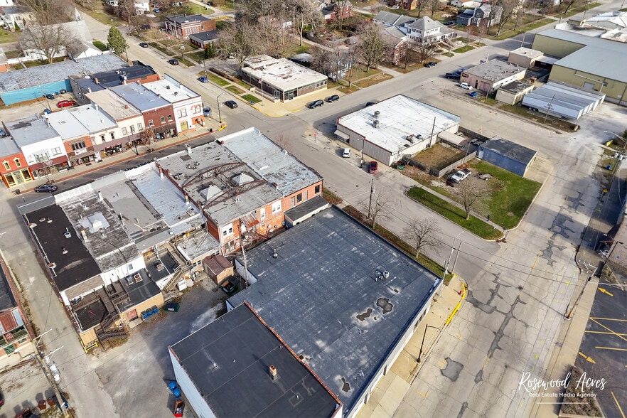 More Photos Of 124 E River St, Momence Warehouse For Sale