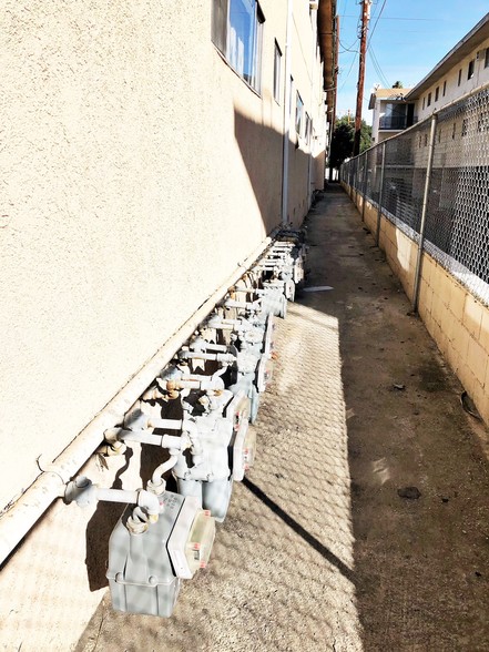 More Photos Of 11940 Burbank Blvd, Valley Village Apartments For Sale