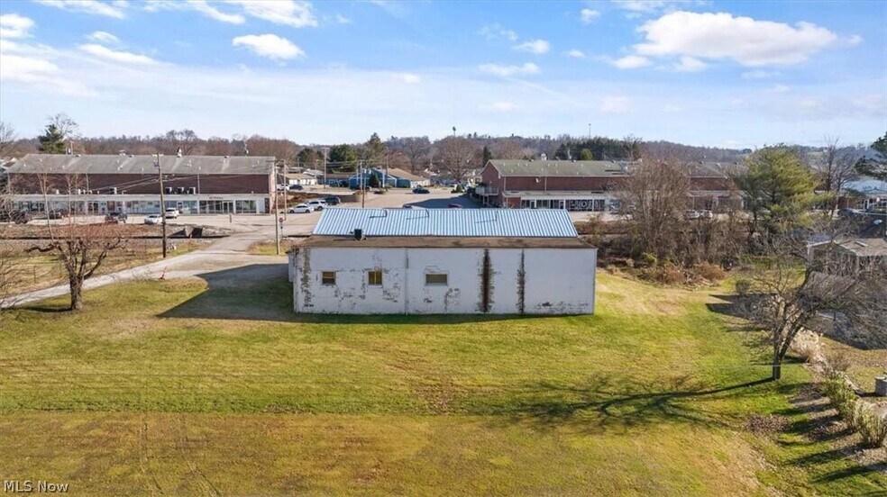 More Photos Of 316 16th St, Vienna Service For Sale