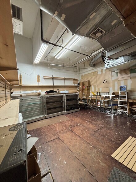 More Photos Of 4 W 125th St, New York Office For Sale