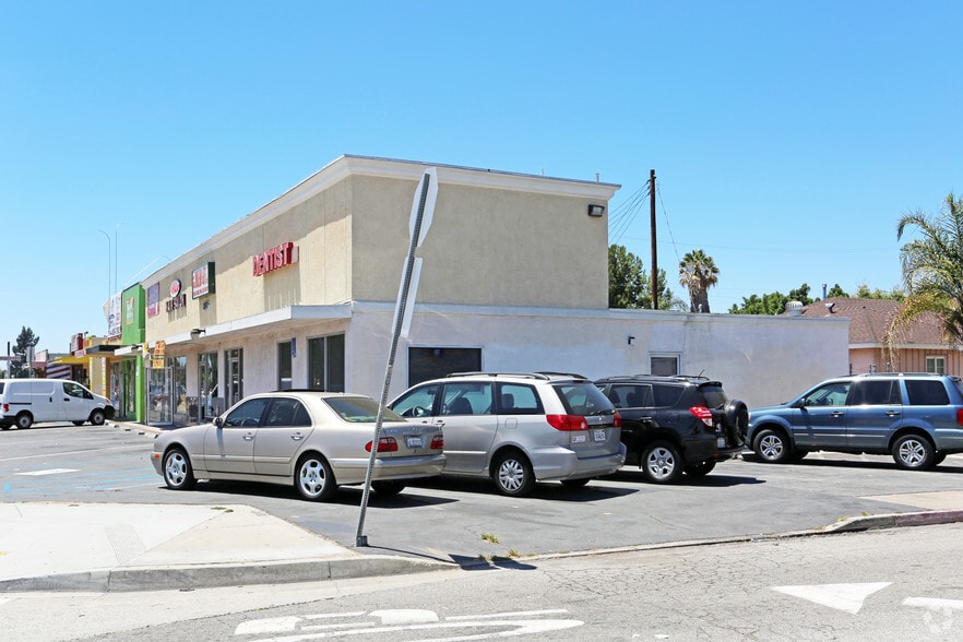 More Photos Of 12101-12111 Garden Grove Blvd, Garden Grove Unknown For Lease