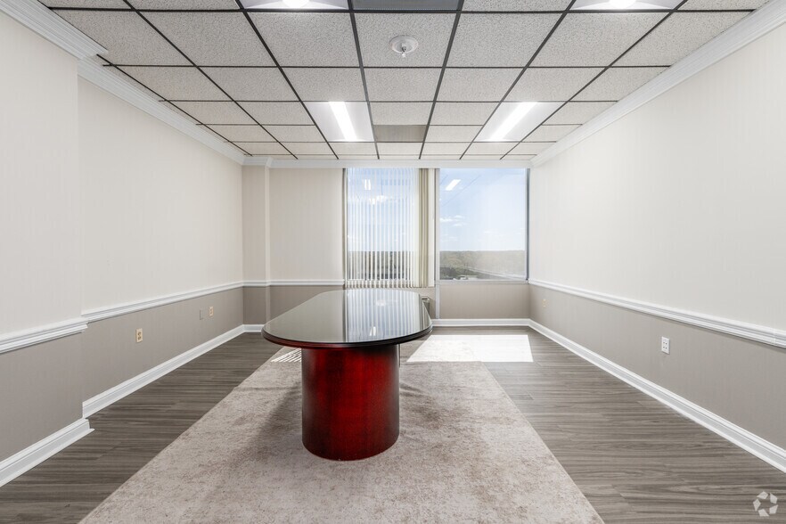 Photo of 9th Floor Ste 900,902,914