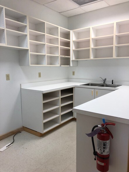 More Photos Of 682 S Ferguson Ave, Bozeman Office For Sale