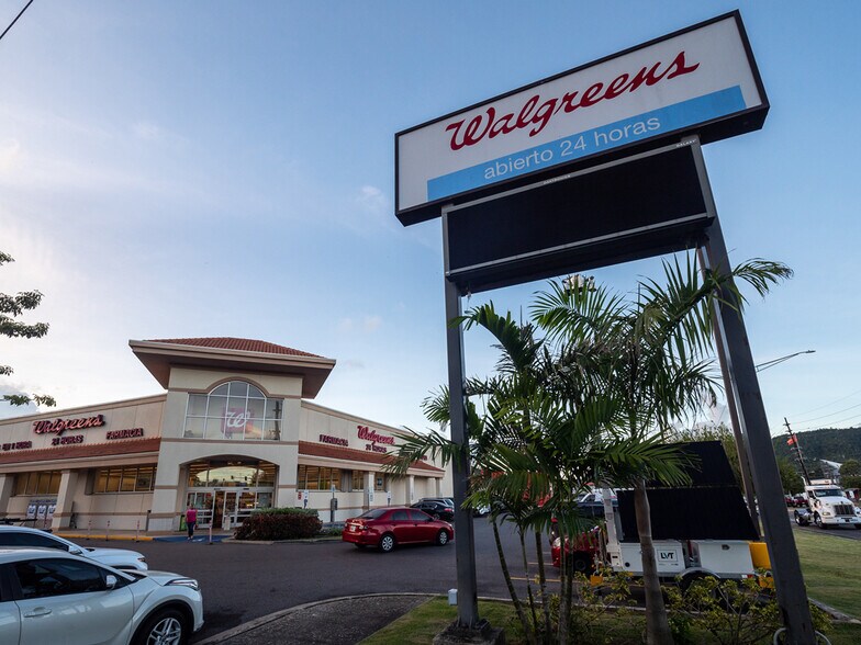 More Photos Of 101 PR-1, Caguas Drugstore For Sale