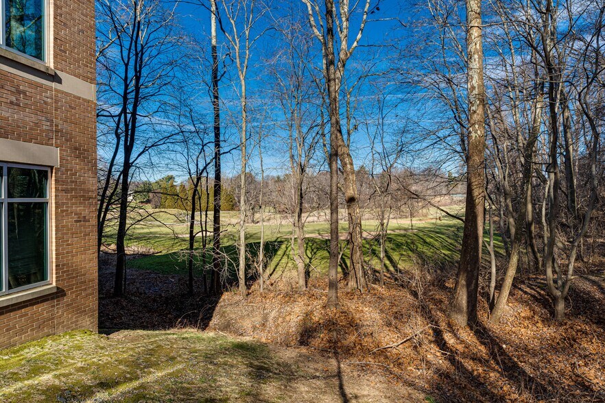 More Photos Of 1984 Isaac Newton Sq W, Reston Office For Lease