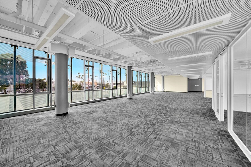 More Photos Of 3388 Via Lido, Newport Beach Office Residential For Lease