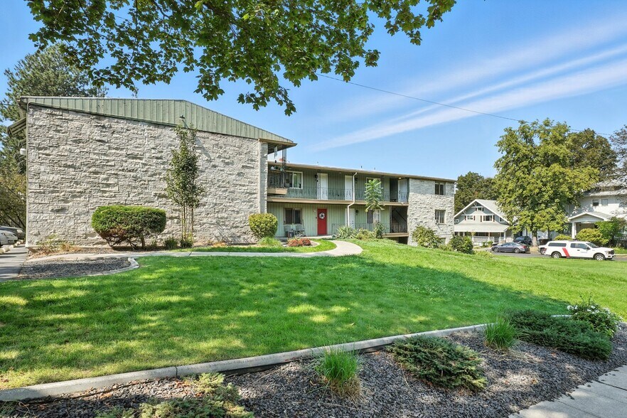 More Photos Of 1405 W 8th Ave, Spokane Apartments For Sale
