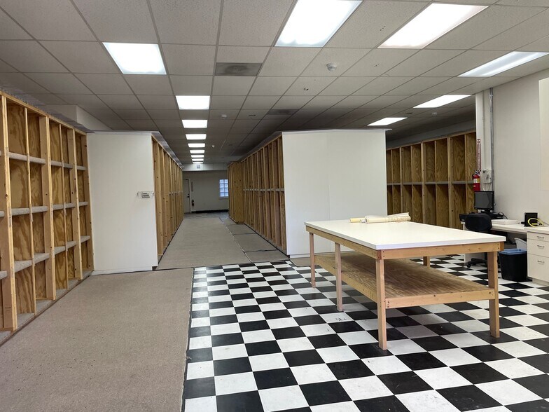 More Photos Of 26401 Calle Rolando, San Juan Capistrano Light Distribution For Lease
