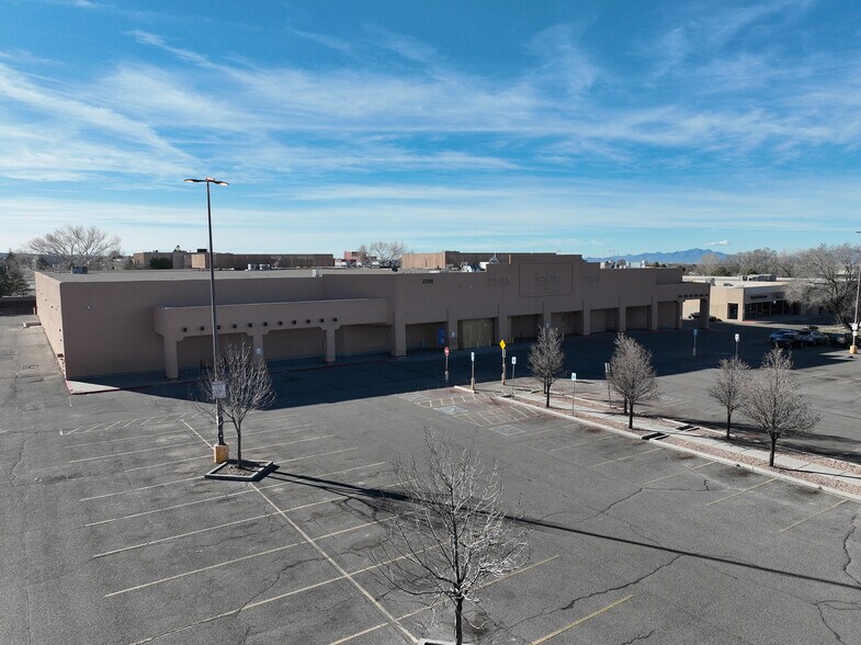 More Photos Of 2308 Cerrillos Rd, Santa Fe Freestanding For Sale