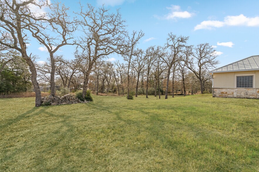 More Photos Of 145 State Loop 92, La Grange Specialty For Sale