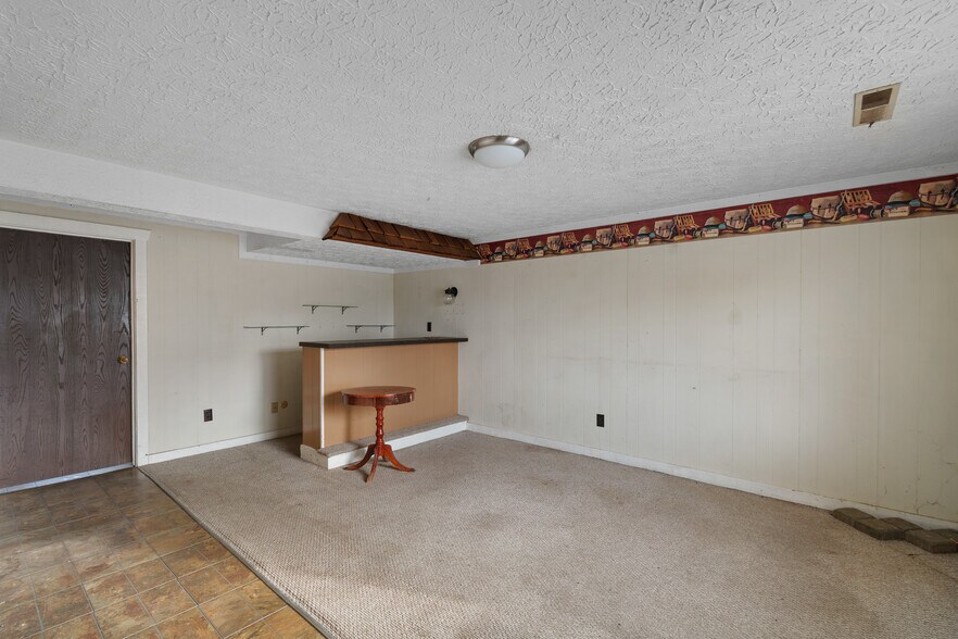 More Photos Of 4542 Camelot Cir, Uniontown Multifamily For Sale