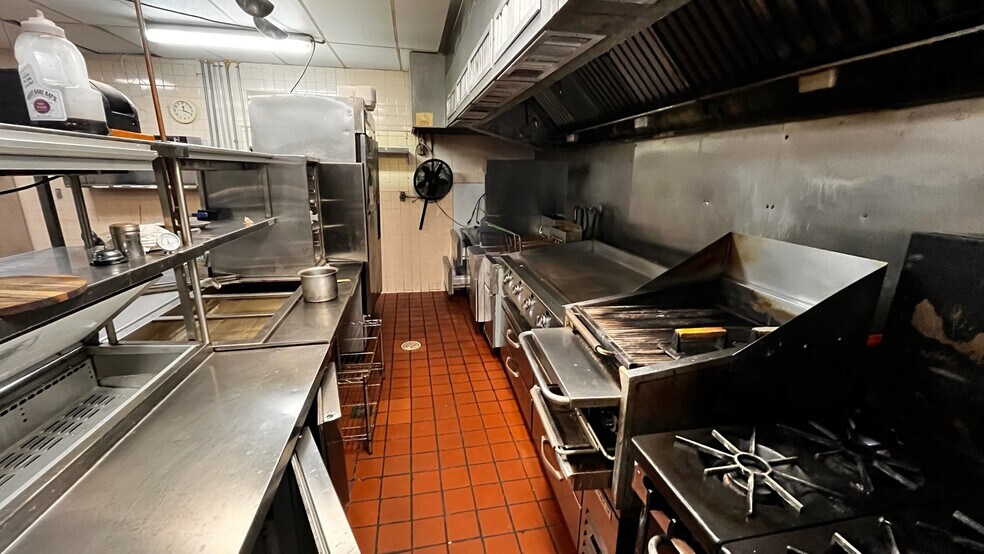 More Photos Of 641 Chester Pike, Prospect Park Restaurant For Sale
