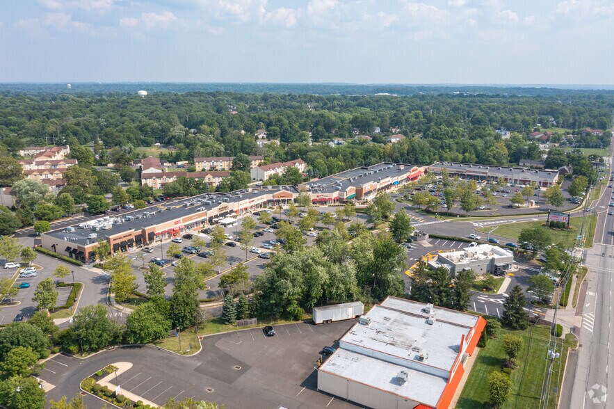 More Photos Of Rte 309 @ Rte 309 & Rte 63, North Wales Unknown For Lease