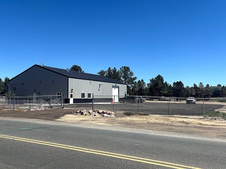 Primary Photo Of 836 Synthes Ave, Monument Warehouse For Sale