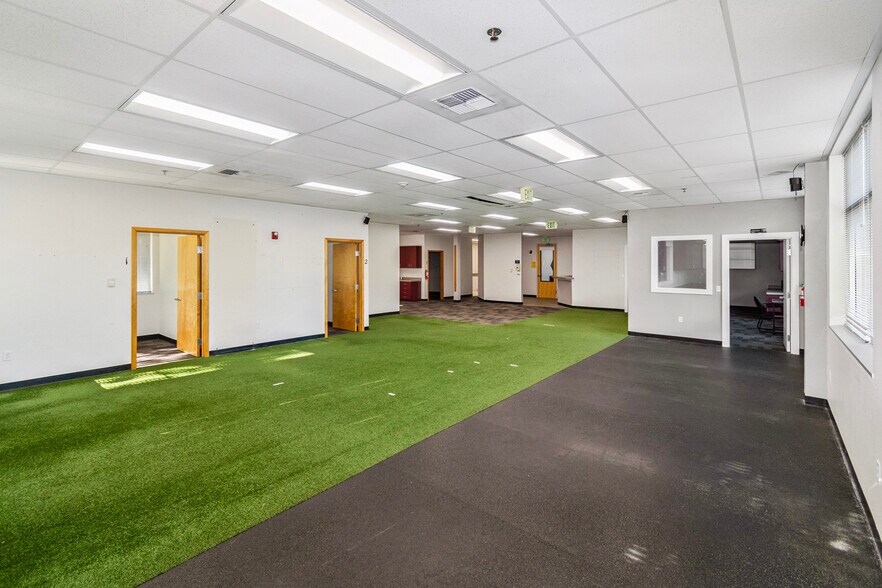 More Photos Of 451 Duvall Ave NE, Renton Medical For Lease