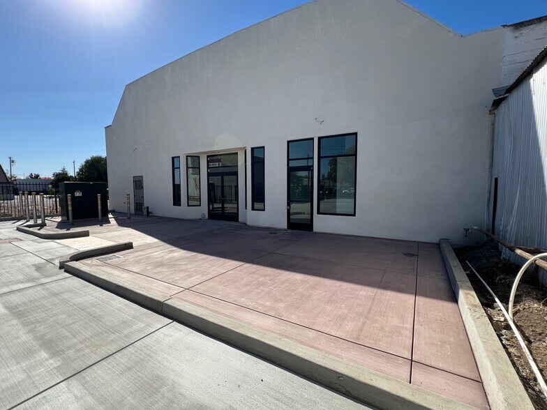 More Photos Of 7320-7340 Monterey St, Gilroy Restaurant For Lease