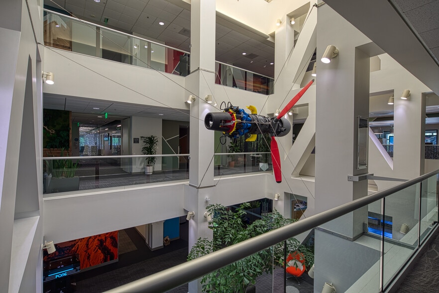 More Photos Of 111 McInnis Pky, San Rafael Office For Sale