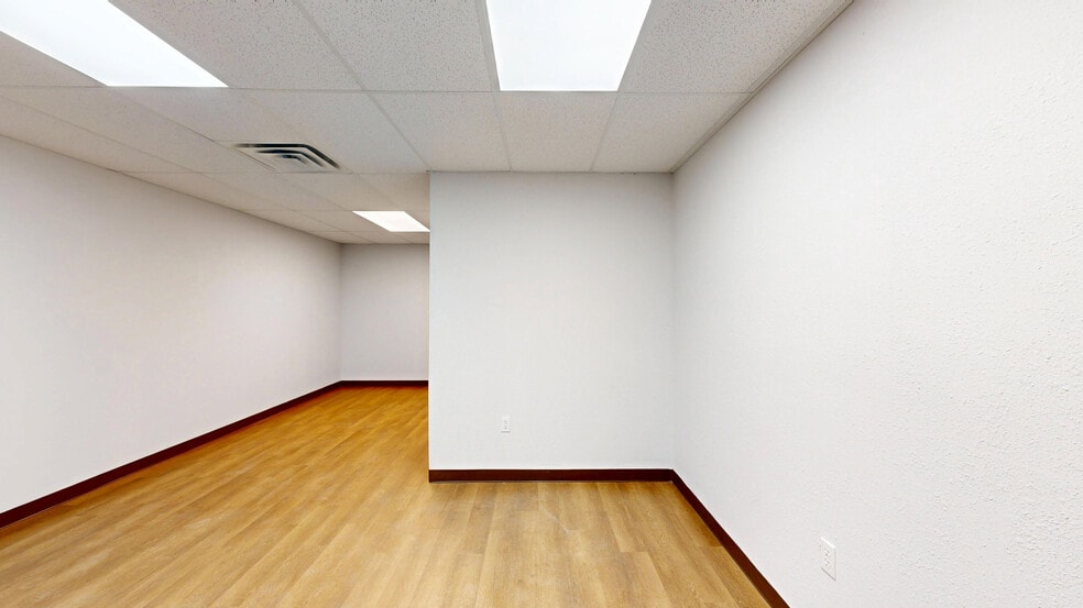More Photos Of 3443-3479 Parkway Center Ct, Orlando Unknown For Lease