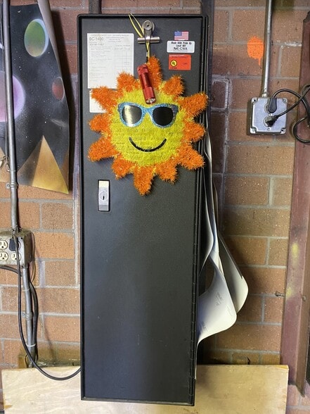 More Photos Of 390 Pratt St, Longmont Carwash For Sale