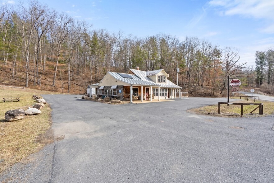 More Photos Of 2175 Hankey Mountain Hwy, Churchville Restaurant For Sale