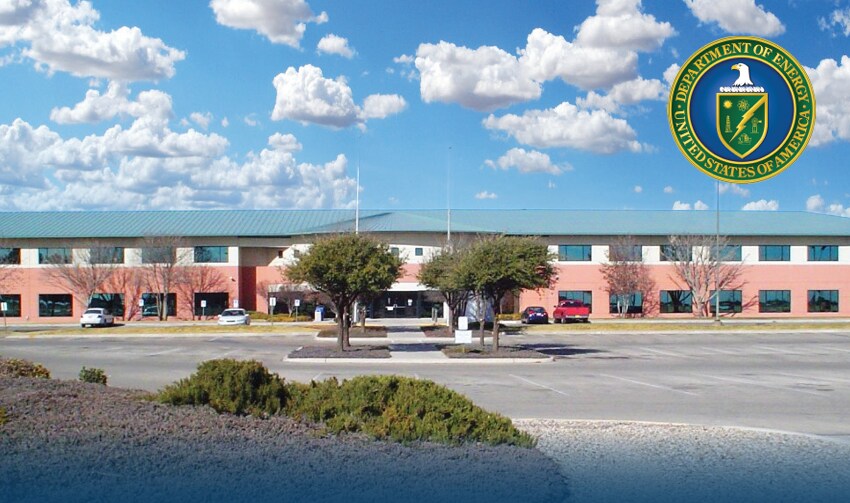 Primary Photo Of 4021 National Parks Hwy, Carlsbad Office For Sale