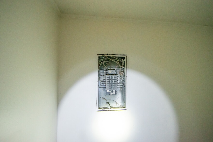 More Photos Of 3425 Martin Ave, Greensboro Apartments For Sale