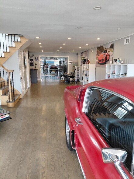 More Photos Of 422 Anderson Ave, Cliffside Park General Retail For Sale