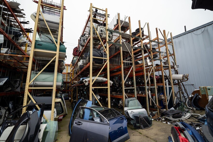 More Photos Of 3567 Recycle Rd, Rancho Cordova Warehouse For Sale