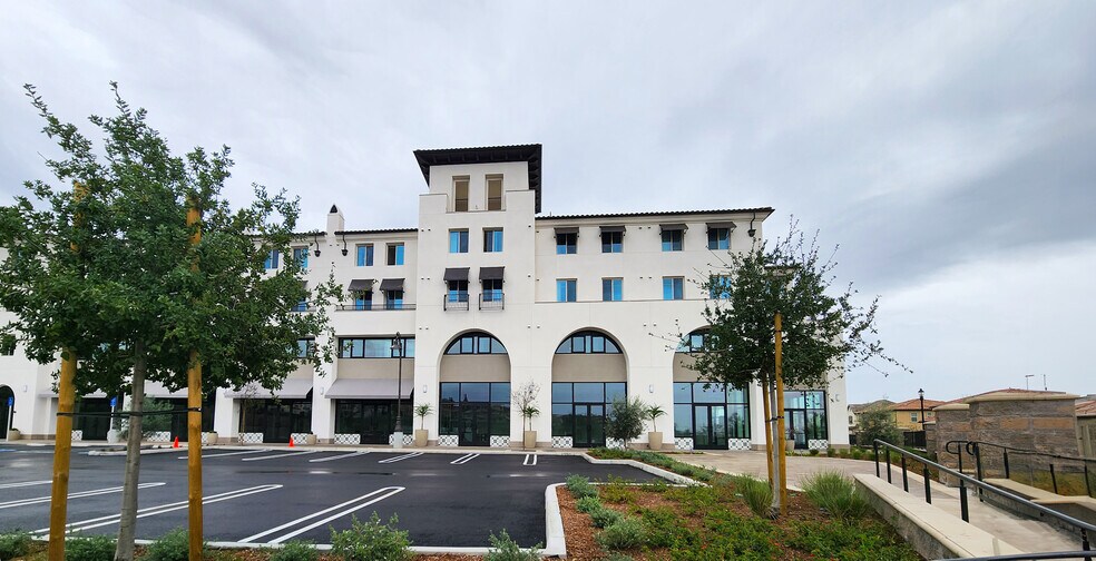 Primary Photo Of 901 Portola Oaks Dr, Lake Forest General Retail For Lease