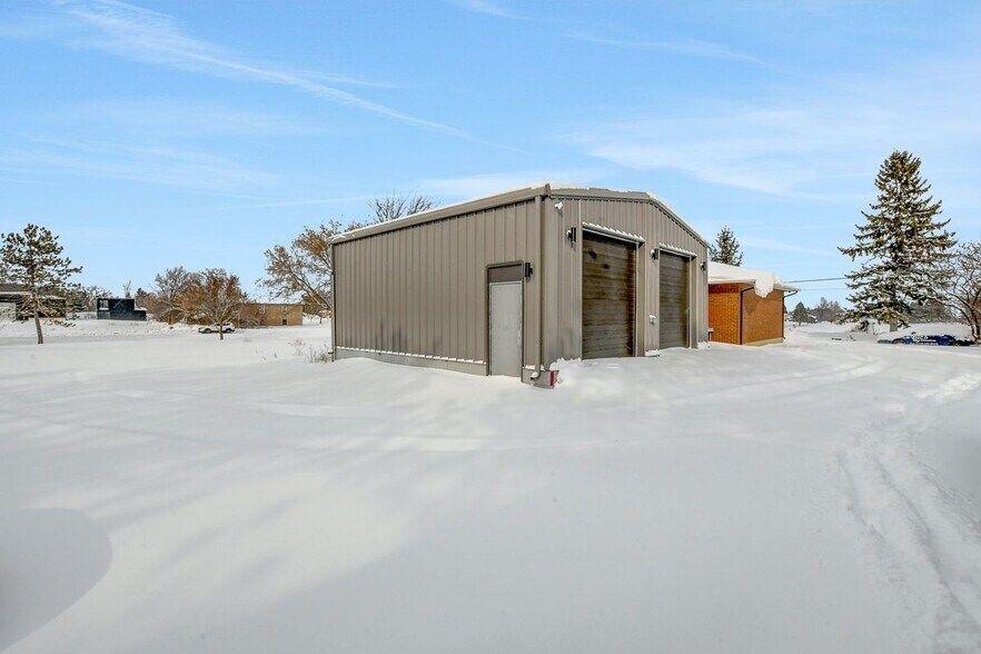 More Photos Of 2991 Carp Rd, Ottawa Office For Lease