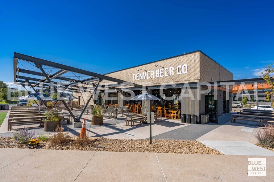 More Photos Of 7070 E Lowry Blvd, Denver Restaurant For Sale
