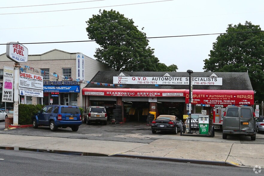 Primary Photo Of 21802 Hillside Ave, Queens Village Auto Repair For Sale