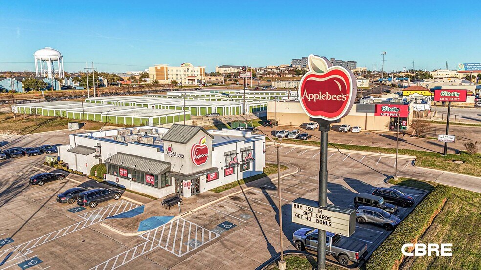 More Photos Of 1808 SW H K Dodgen Loop, Temple Restaurant For Sale